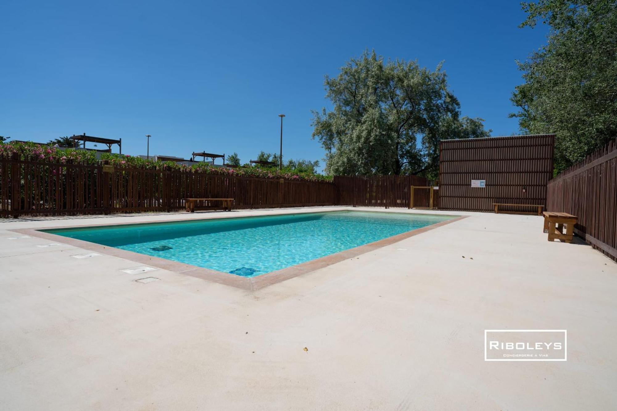 T4 Climatise Avec Piscine A 400M De La Mer Vias Buitenkant foto